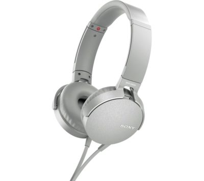 SONY Extra Bass MDR-XB550AP Headphones - White SONY Extra Bass MDR-XB550AP Headphones - White